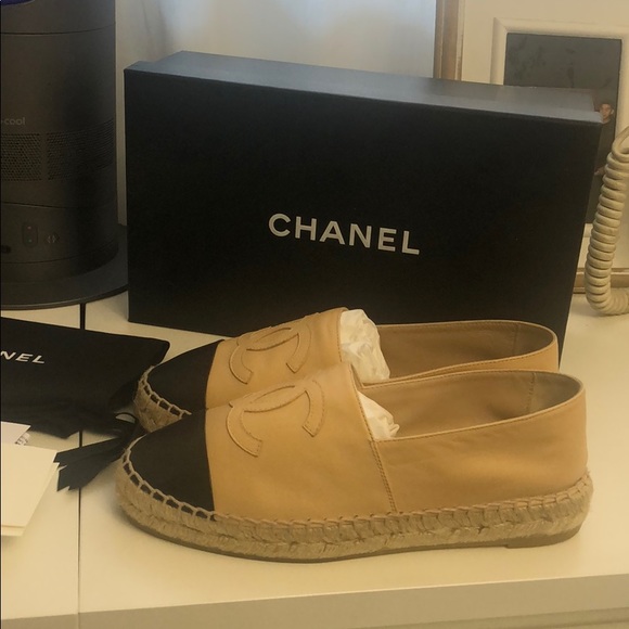 ❌SOLD❌ Authentic chanel lambskin espadrilles - Picture 6 of 7